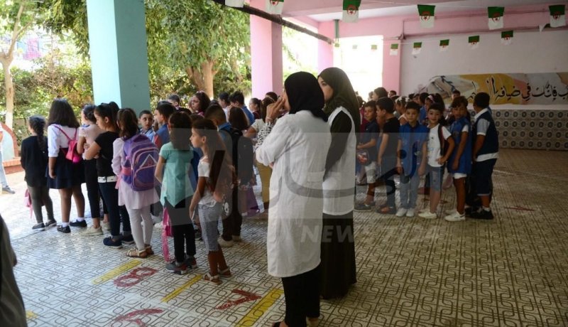 مصادر مسؤولة في قطاع التربية تكشف: “أزيد من 1000 إصابة بكورونا في الوسط المدرسي”