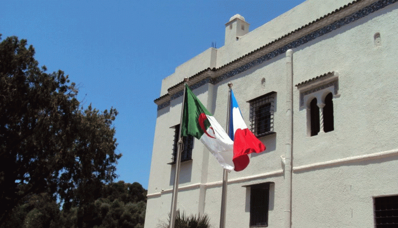 السفارة الفرنسية تُفند تدخل السفير في الحياة السياسية بالجزائر