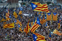   الشيوخ الإسباني يضع كتالونيا تحت وصاية مدريد