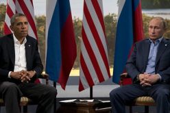 بالصور.. مصافحة بوتين وأوباما يكشف فتور علاقة  الرئيسين