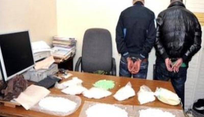 حجز 150 غرام كوكايين بحوزت عصابة مدججة ببنادق صيد في وهران