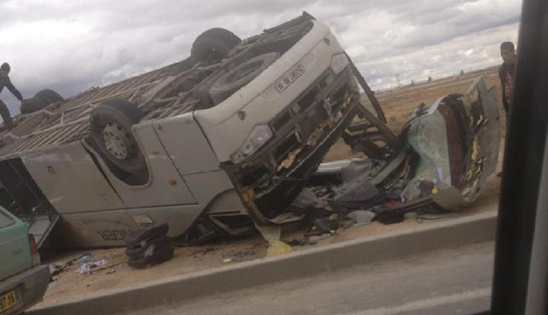 قتيل و12 جريحا في انقلاب حافلة ببوغزول في المدية