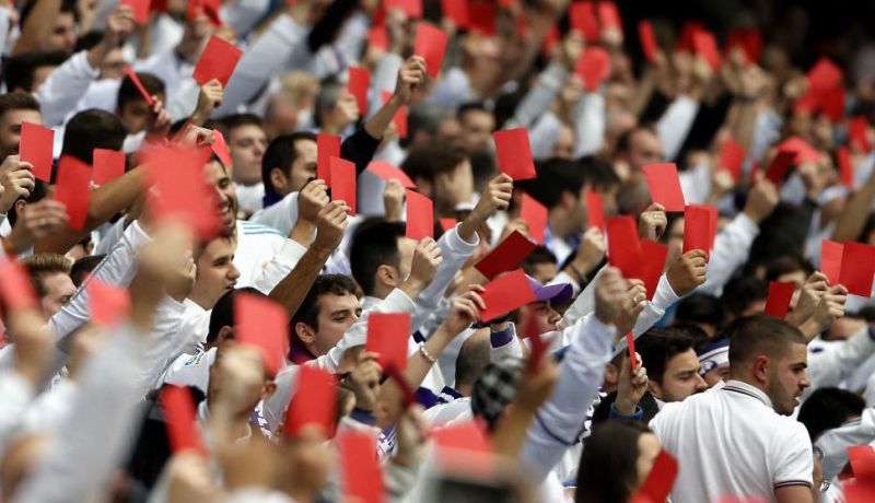 جماهير “الميرنغي” تحتج على التحكيم في “الليغا”