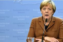 ميركل تدعو إلى حل سياسي للأزمة مع كوريا الشمالية