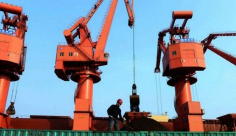 أبرز الأحداث الاقتصادية في 2015