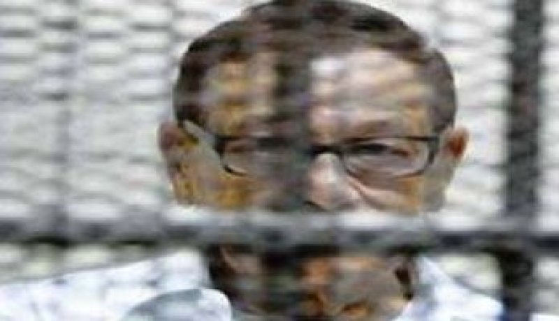 الشريف ينفى تورطه فى موقعة الجمل ويرفض التعليق على سجن مبارك
