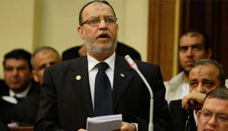 العريان ينفى توليه رئاسة الحرية والعدالة