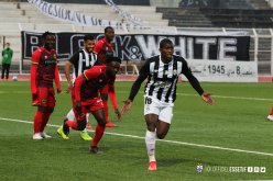 كأس الكاف.. وفاق سطيف يتعادل سلبيا مع أشانتي ويبلغ دور المجموعات