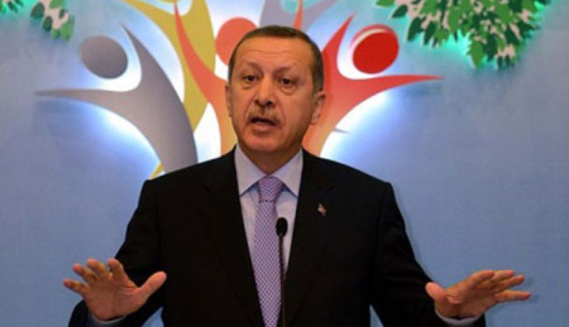 أردوغان يواجه بشار ويصف نظامه بالديكتاتوري ويشبه ما يحدث في سوريا بحادثة   كربلاء