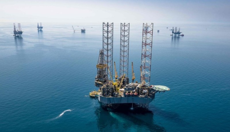 آمال لقاح كورونا تقفز بأسعار النفط.. برنت فوق 48 دولارا