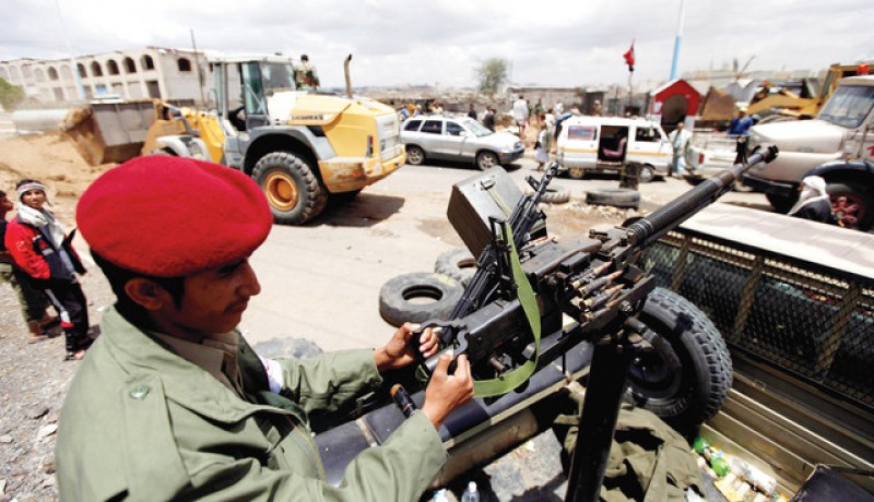 استمرار المعارك في لودر وسقوط 13 قتيلا من القاعدة والمقاومة الشعبية في اليمن