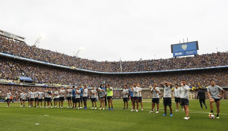 بالصور.. جماهير “البوكا” تصنع الحدث قبل إياب نهائي “الغضب” !