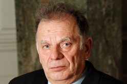 وفاة العالم الروسي “زوريس ألفيروف” الحائز على جائزة نوبل للفيزياء