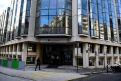 عملية المداهمة في مقر “لافارج” لا تزال متواصلة