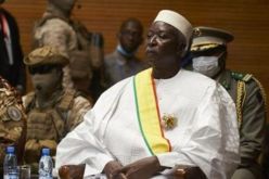 رئيس المرحلة الانتقالية في مالي باه نداو يقدم استقالته