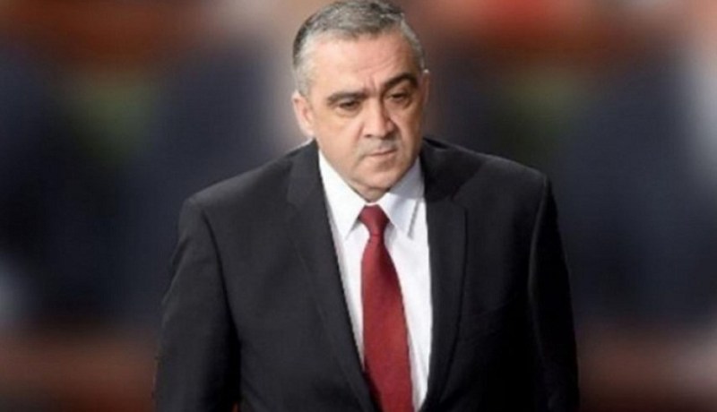 السلطة التونسية تقطع الماء والكهرباء عن وزير تونسي سابق