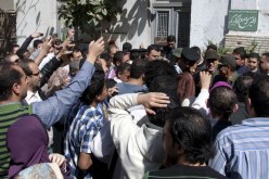 مصر تترقب نتائج استفتاء حاسم لمرحلة ما بعد مبارك