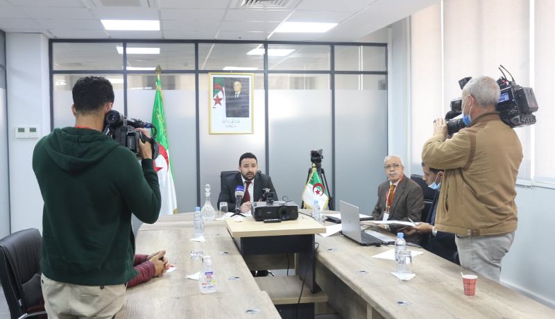 ضيافات يبحث مع نظيره الكولومبي سبل تعزيز التعاون الثنائي