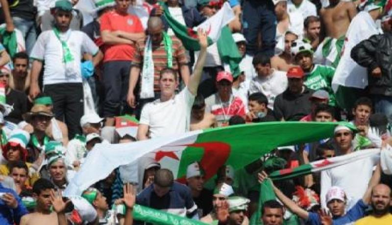 30 ألف مناصر بتذاكرهم بقوا خارج الملعب.. واللجنة المنظمة في قفص الإتهام