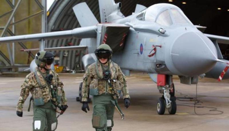 بريطانيا تنفذ أولى غاراتها على مواقع تنظيم الدولة في سوريا