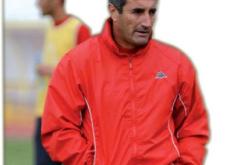 مولودية الجزائر تفاوض المدرب جمال مناد