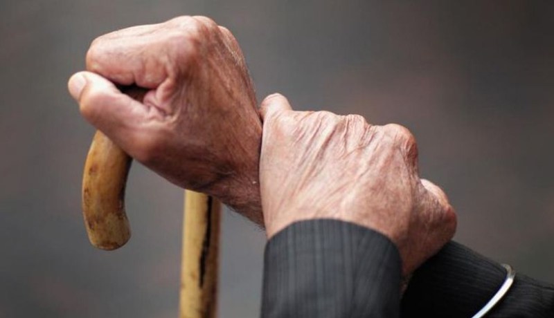 اجراءات صارمة في دور العجزة بعد تسجيل إصابات بفيروس كورونا