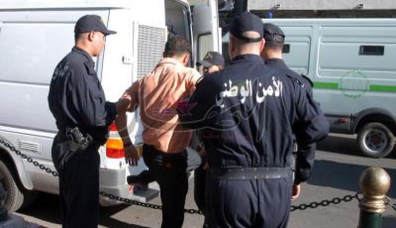 توقيف عصابة إقتحمت منزل وإحتجزت صاحبته في البليدة