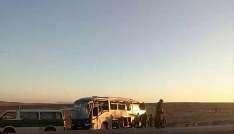 صور ضحايا حادث انقلاب حافلة لنقل المسافرين في المسيلة