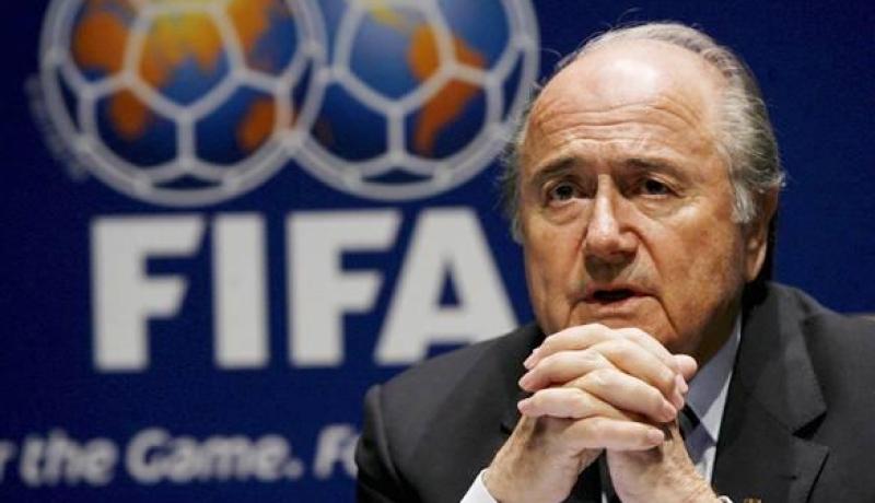 بلاتر مايزال يتقاضى راتبه كرئيس فيفا بالرغم من توقيفه