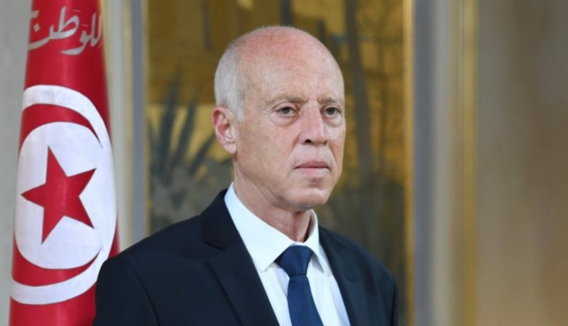 الرئيس التونسي يسدي تعليمات للعودة بالتونسيين العالقين في الجزائر