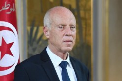 قيس سعيد يراسل الأحزاب والكتل البرلمانية لتقديم خليفة الفخفاخ