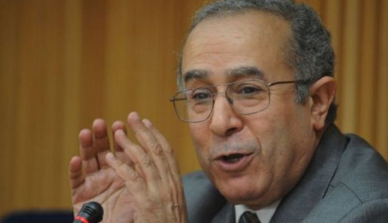 لعمامرة لصحيفة كوميرسانت: إن الإسلاميين بينهم أمثال المناشفة والبلاشفة