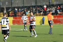 فرانسيس هدد بمقاطعة مباراة أمس..بلحوت يستغني عن حاج عيسى وجرودي كبش فداء الضائقة المالية!