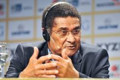 وفاة اللاعب البرتغالي ايزيبيو عن عمر يناهز 71 سنة