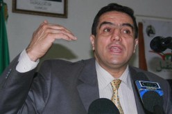 عبد العزيز بلعيد يدلي بصوته في القبة ويدعو إلى الشفافية في الفرز