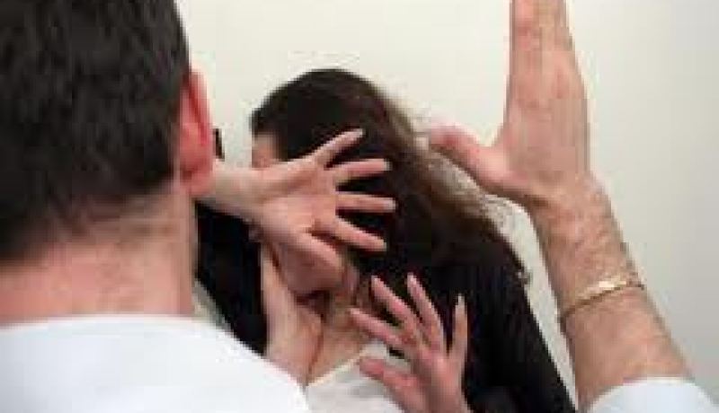 جمعيات تدعو إلى مشروع قانون يجرم العنف ضد المرأة