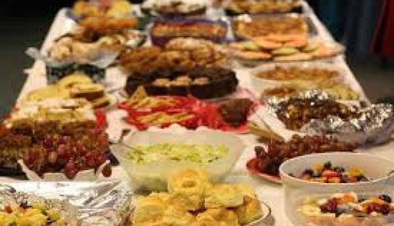 الأمن الوطني يقيم مائدة إفطار رمضانية لفائدة مستعملي الطرقات بخنشلة