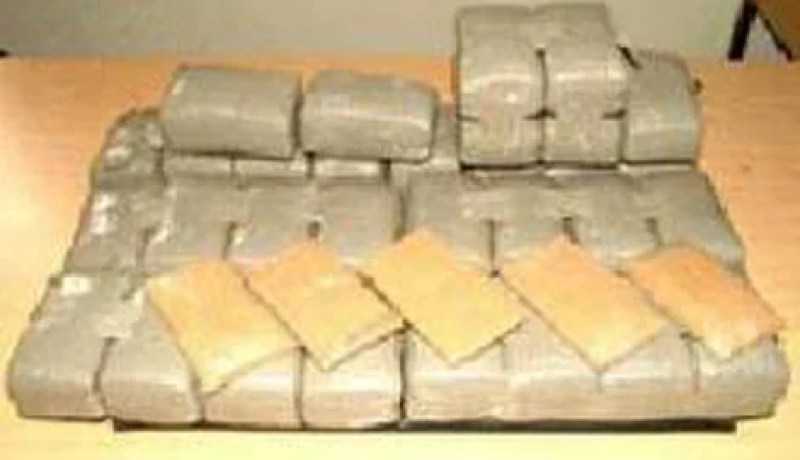 حادث إنقلاب سيارة يكشف تهريب 15 كغ كيف بتيموشنت