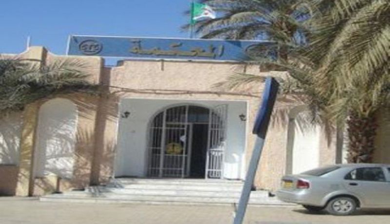 سنتين سجن نافذ مع أمر بالقبض ضد رجل أعمال بتهم تقديم شيكات بدون رصيد والنصب بغرداية