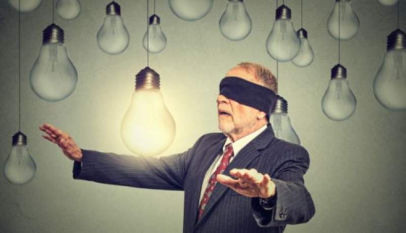 عندما ينتشر الجهل ولا نعرف إلى أيّ هاوية نُساق