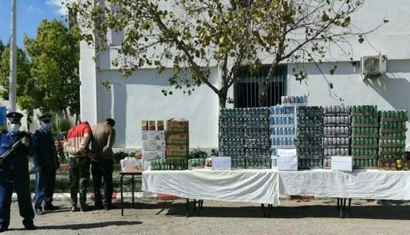 الطارف.. توقيف شخصين وحجز 2500 وحدة خمر