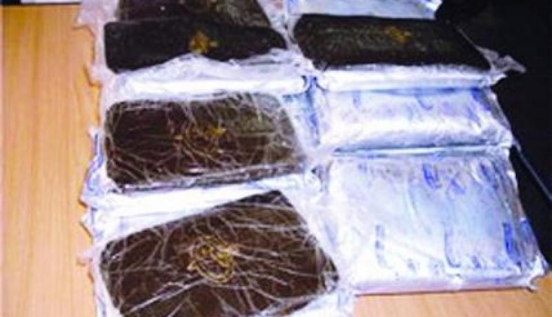 الإطاحة بشبكة تونسية جزائرية  من بينهم فتاتين لترويج المخدرات