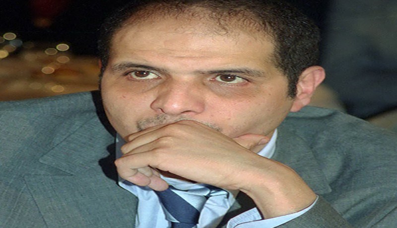 الخليفة لا يستطيع النوم  بسبب الكوميسار