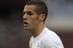 فيورنتينا الايطالي مهتم بجمال مصباح