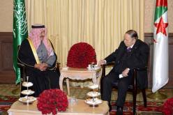 بوتفليقة يستقبل الأمير سلطان بن محمد بن سعود