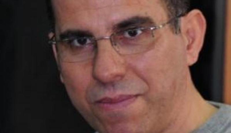 بلعياط مطالب بالتفاوض مع النادي الهاوي لشراء اغلبية اسهم وفاق سطيف