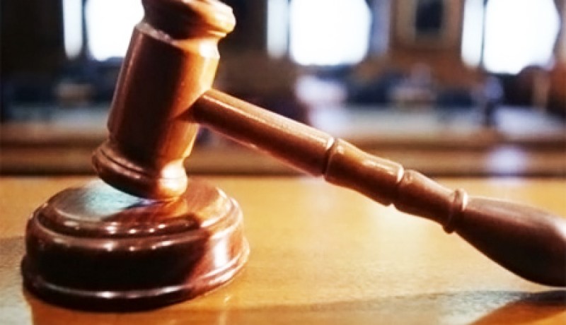 مواطنون يلقون بمسبوقين من الشرفة بعدما اقتحما منزلا وقتلا شابا في العاصمة