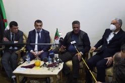 استمع لإنشغالات تتعلق بقطاع السكن.. بلعريبي يُطمئن ممثلي ساكنة بجاية