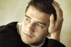 كيفو مدافع انترناسيونالي مصر على  إعتزال اللعب  الدولي