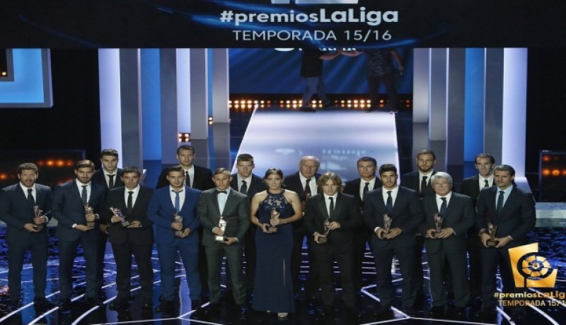 لاعبو برشلونة يقاطعون حفل جوائز الليغا